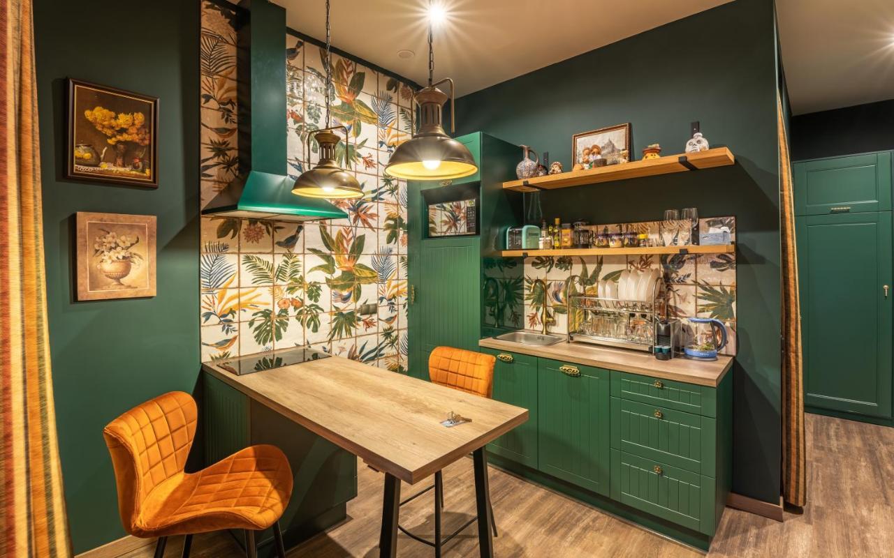 Eco Apartments In French Quarter 키예프 외부 사진