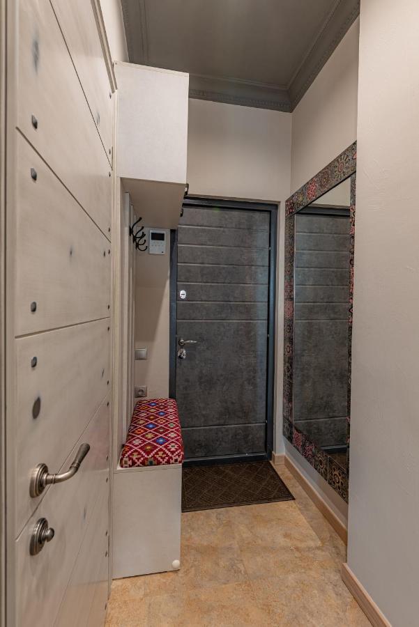 Eco Apartments In French Quarter 키예프 외부 사진